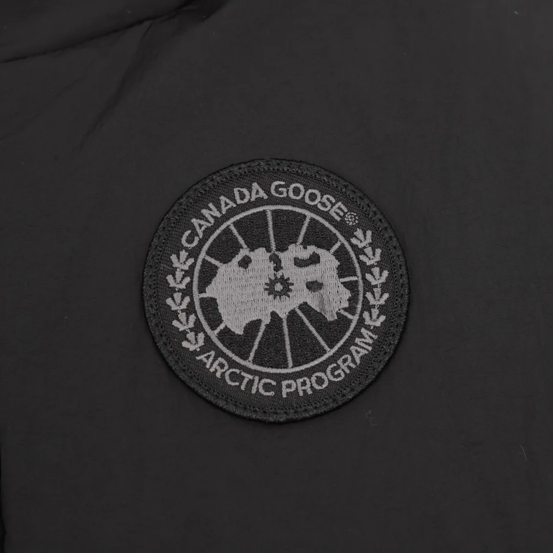 Жилеты Женские Canada Goose 817127