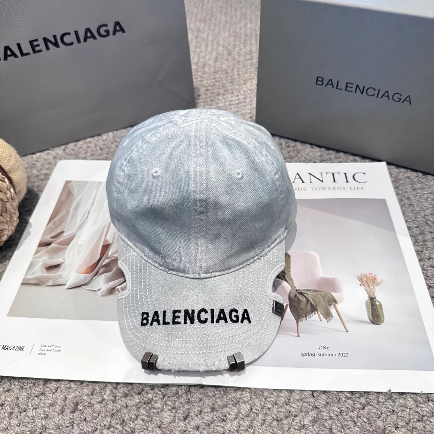Головные Уборы Balenciaga 11689476