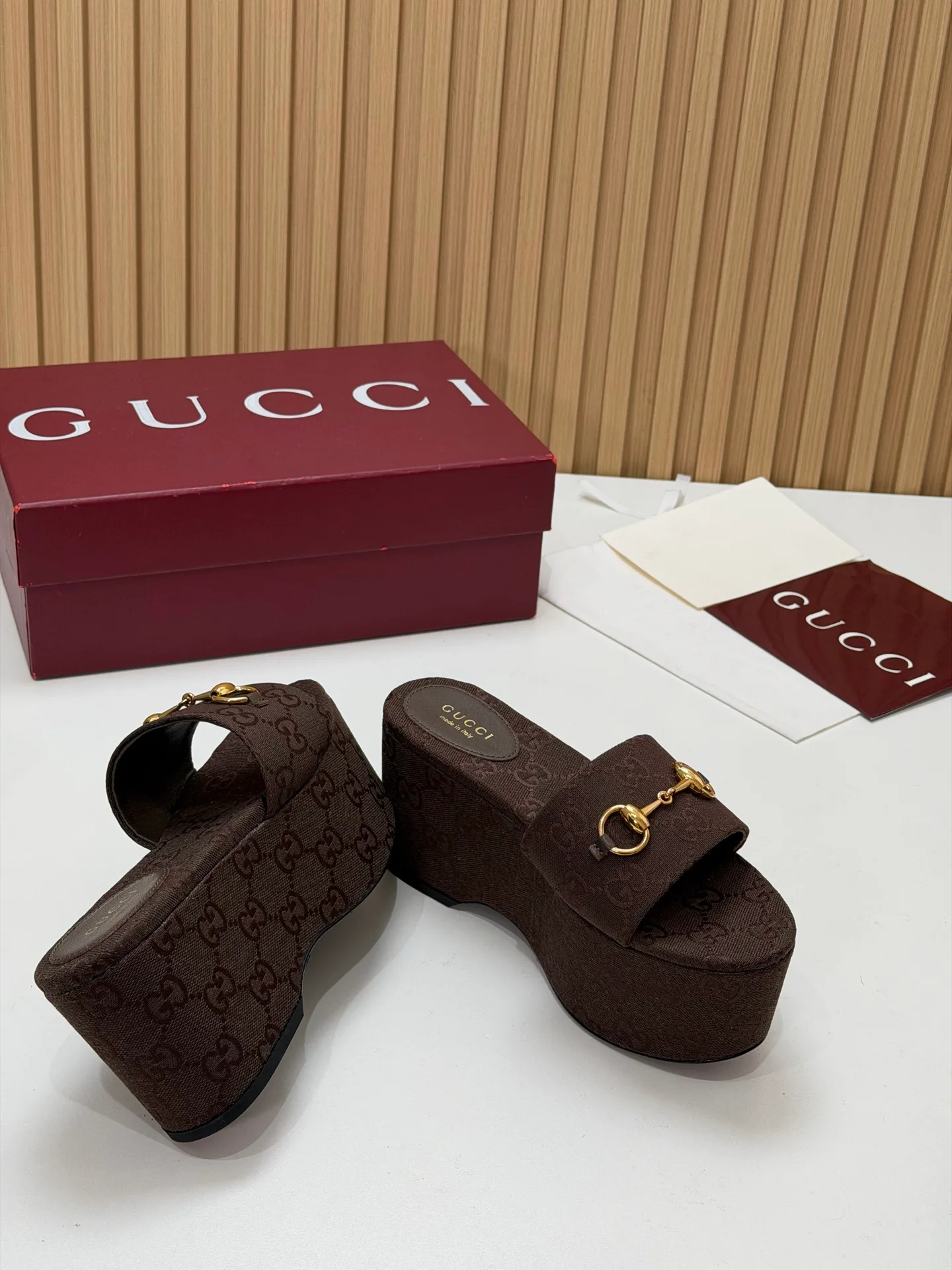 Босоножки Женские Gucci 17631674
