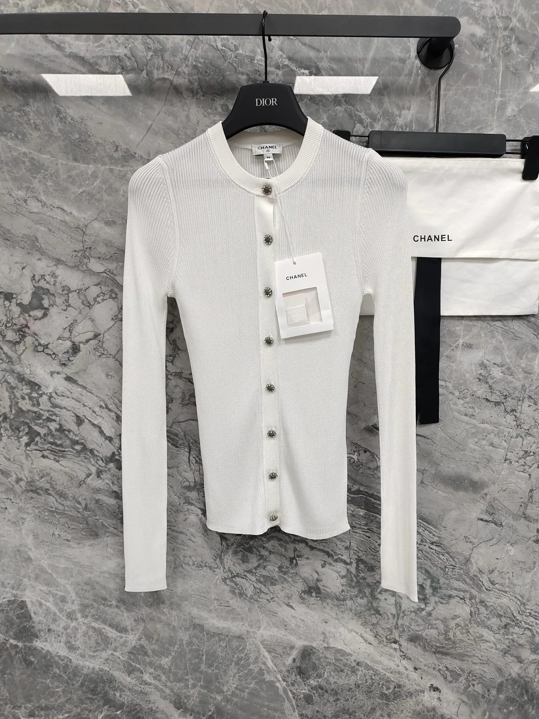 Джемперы И Свитеры Женские Chanel 16935530