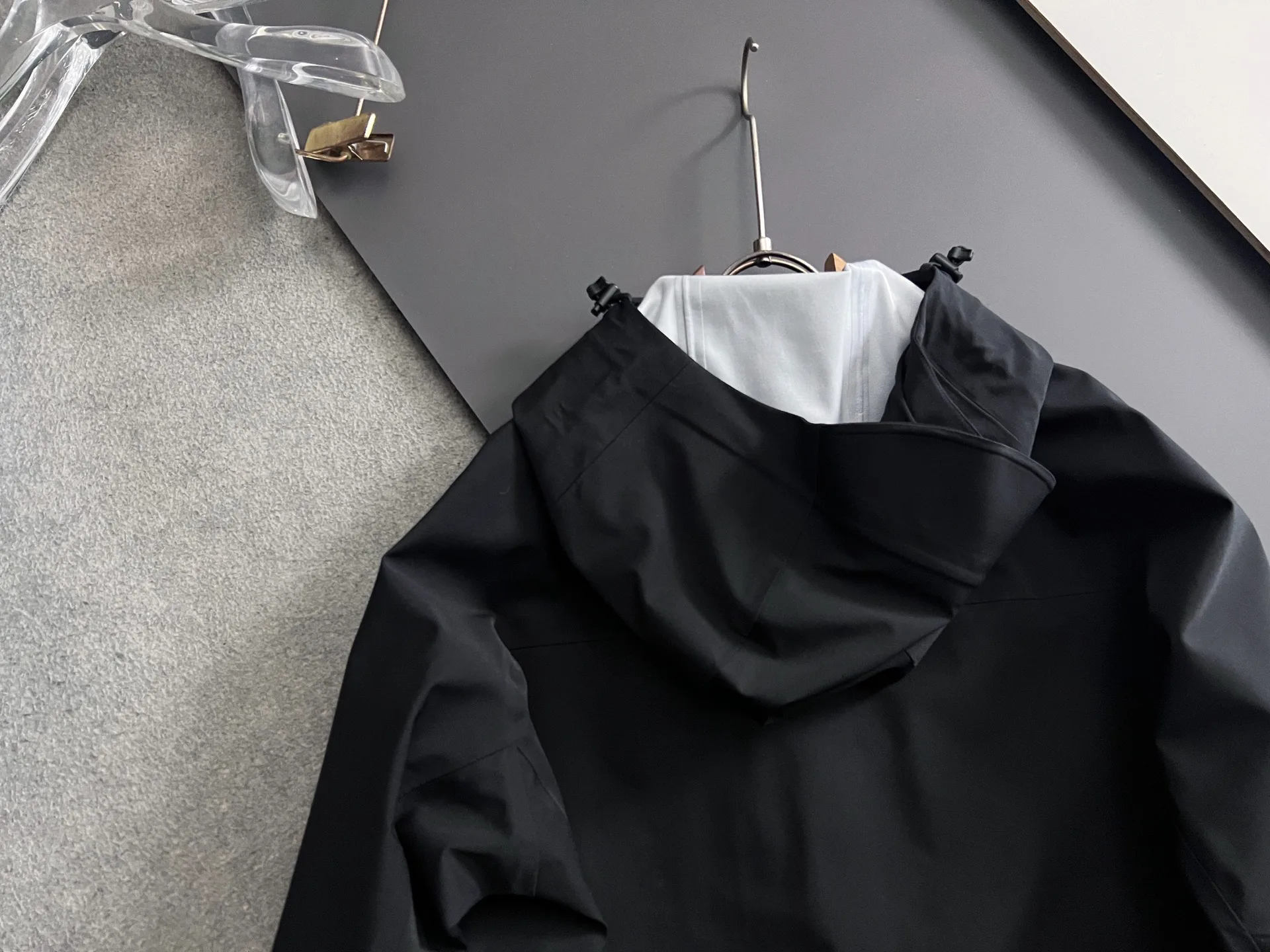 Куртки И Пуховики Мужские Moncler 11411451