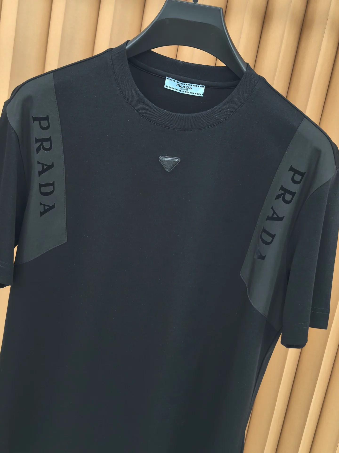 Футболки Мужские Prada 10511805