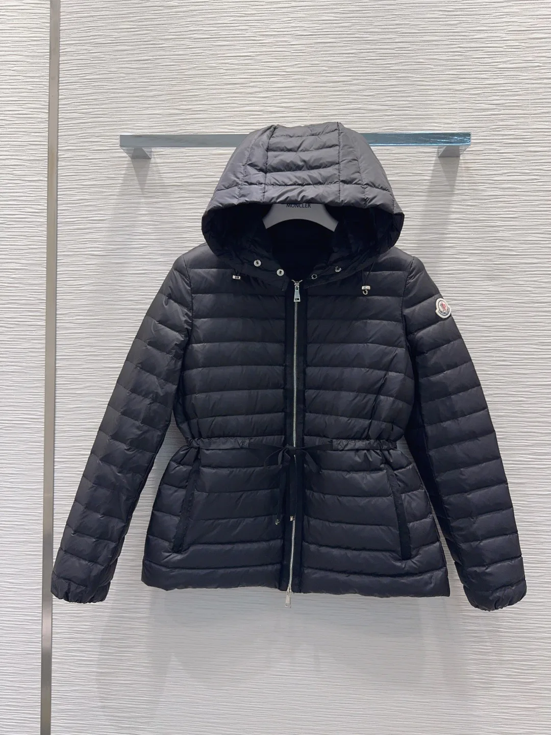 Куртки И Пуховики Женские Moncler 20100835