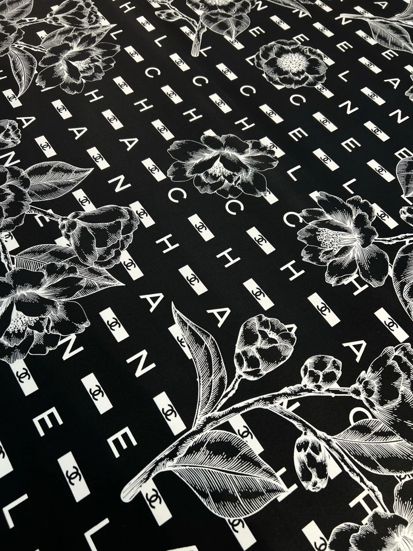 Платки Chanel 11503441