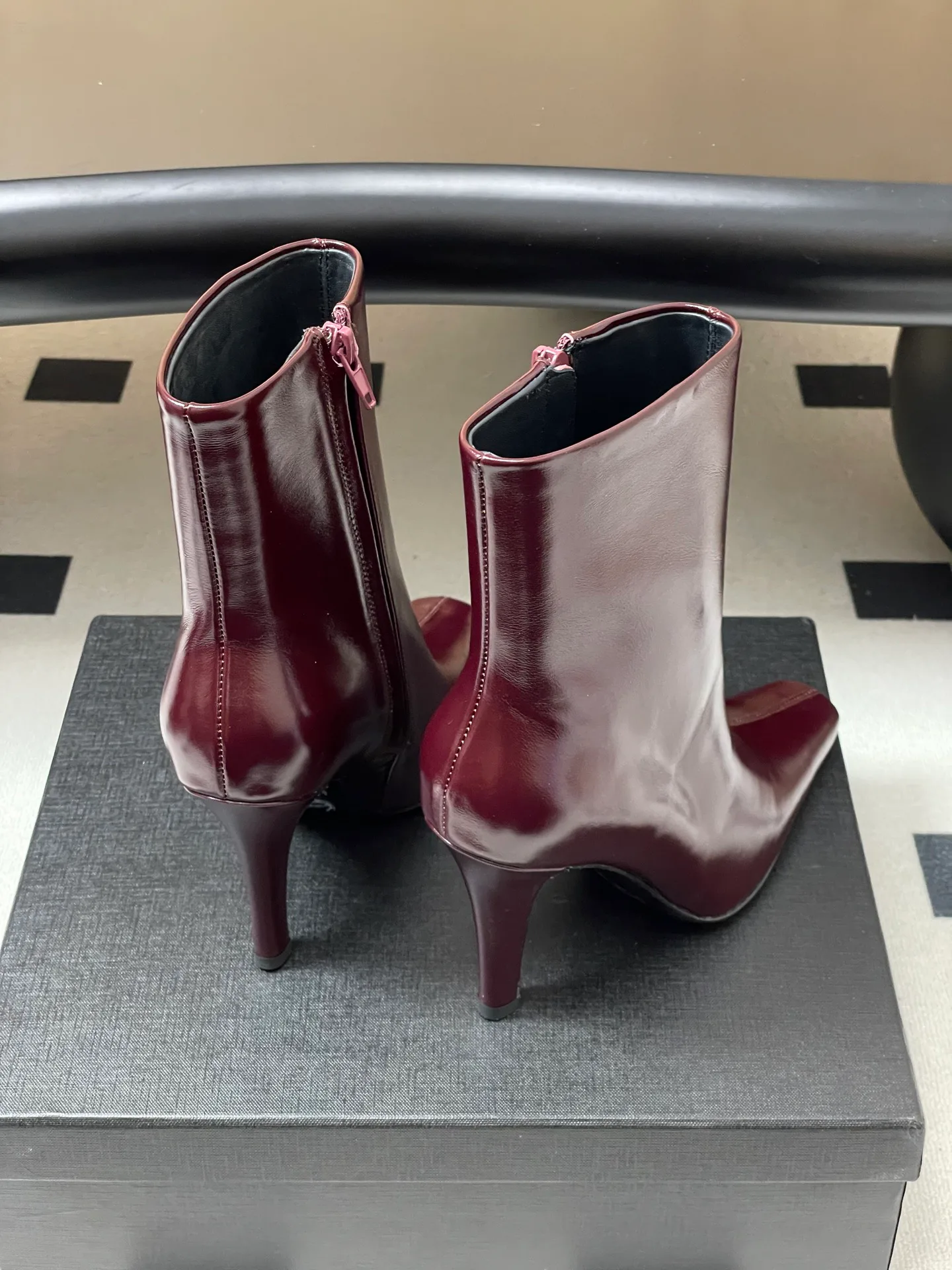 Ботильоны Женские Saint Laurent 300650