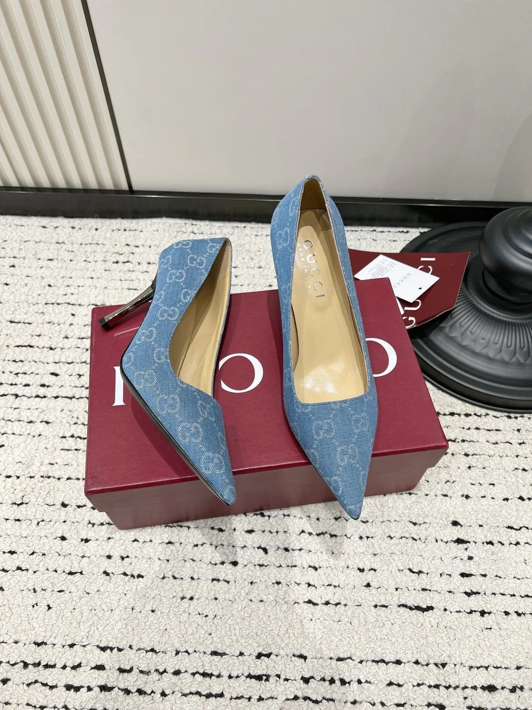 Туфли Женские Gucci 17637821