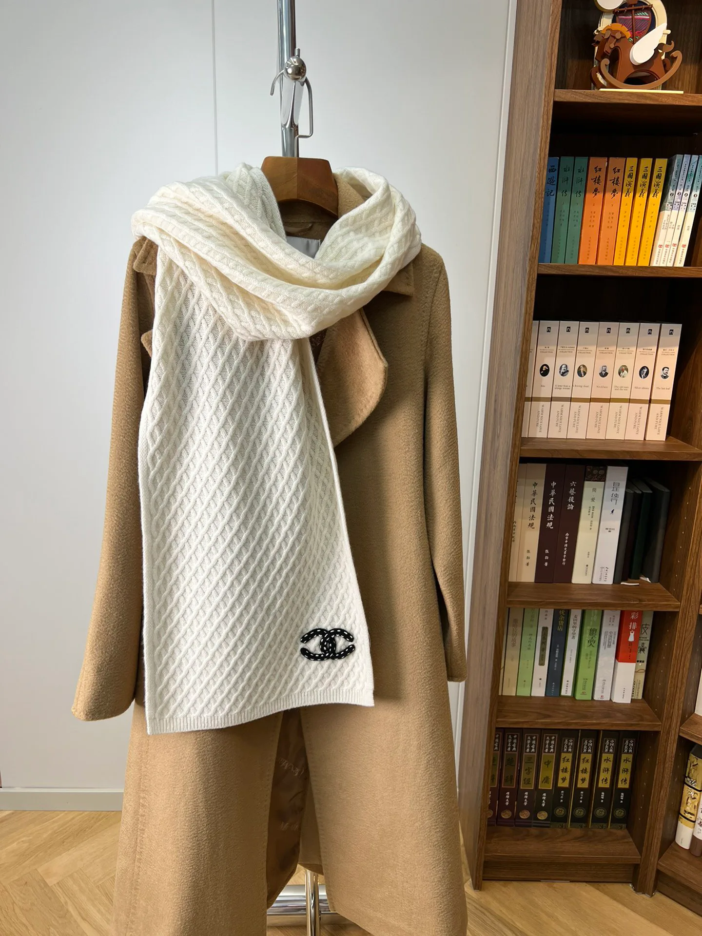 Шарфы Chanel 4820126