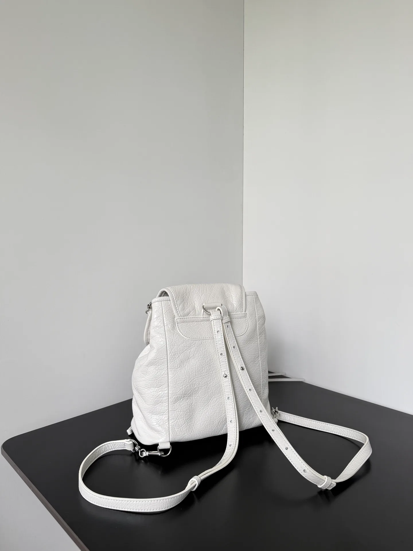 Рюкзаки Женские Balenciaga 18136549