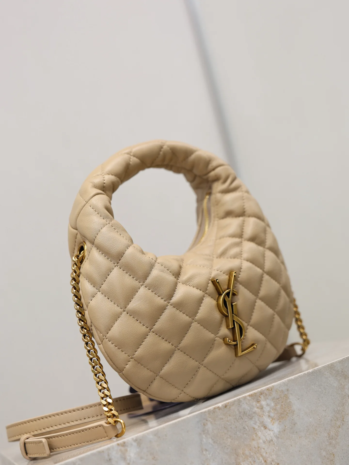 Сумки На Ремне Женские Saint Laurent 11504322