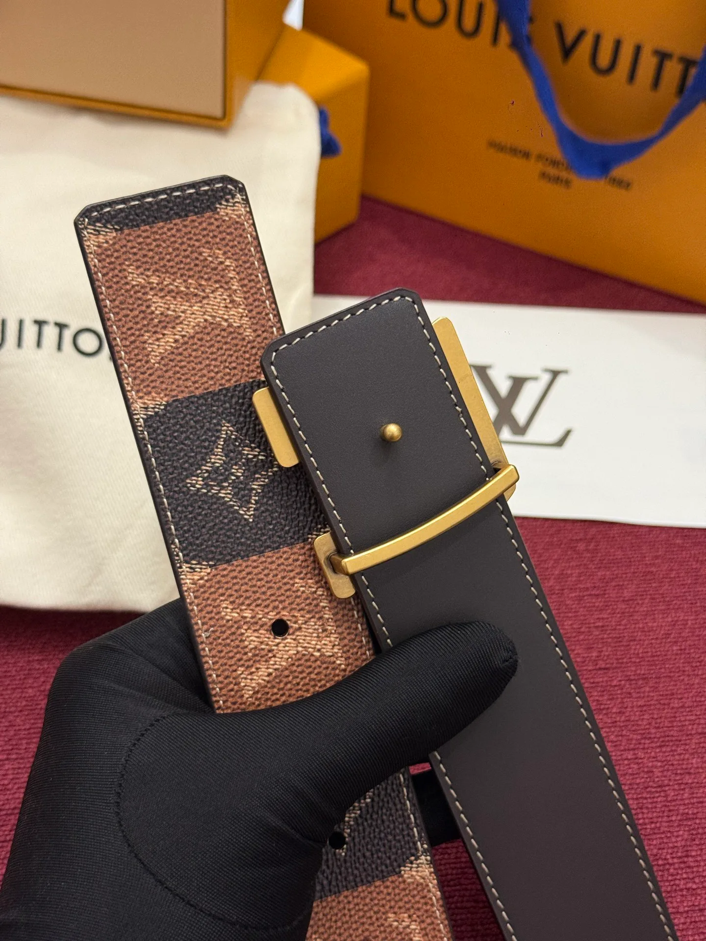 Ремни Louis Vuitton 18262493