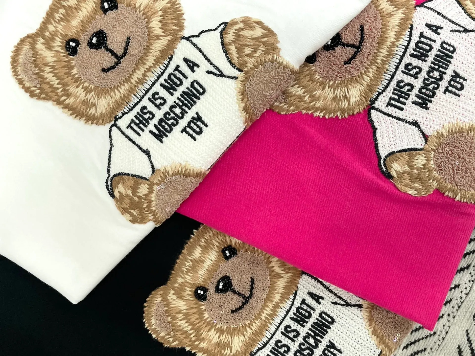 Футболки Женские Moschino 4523548