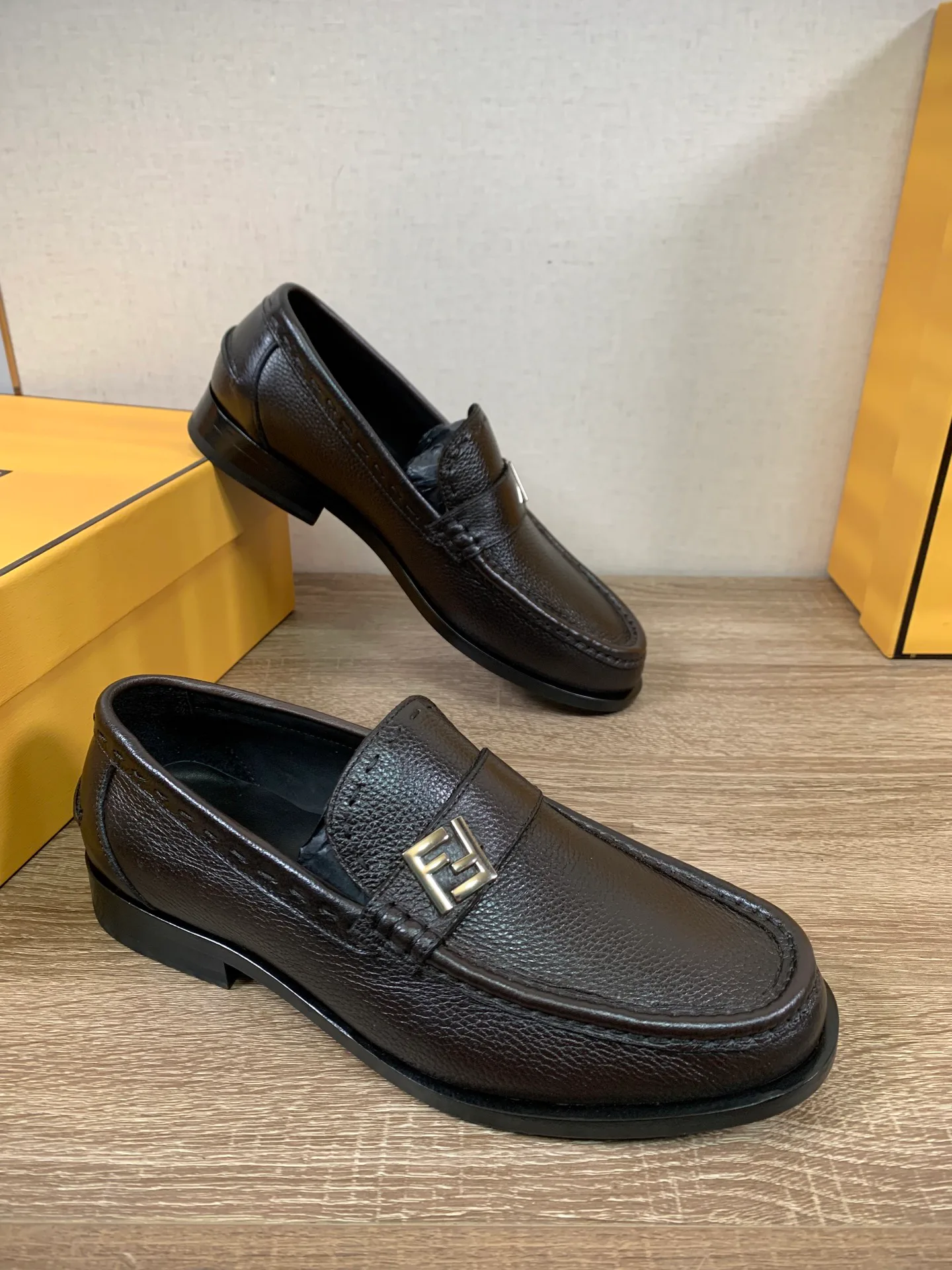 Лоферы И Туфли Мужские Fendi 957482