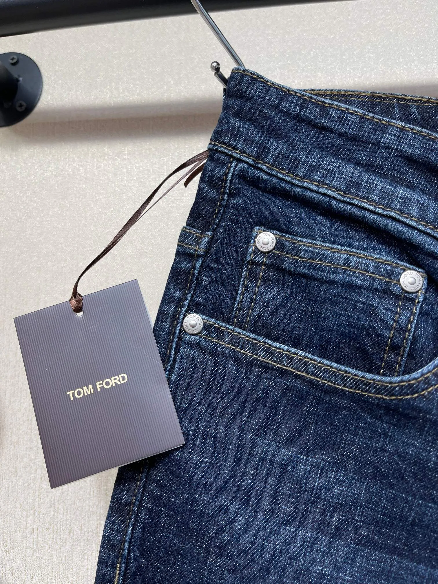 Джинсы Мужские Tom Ford 18343796