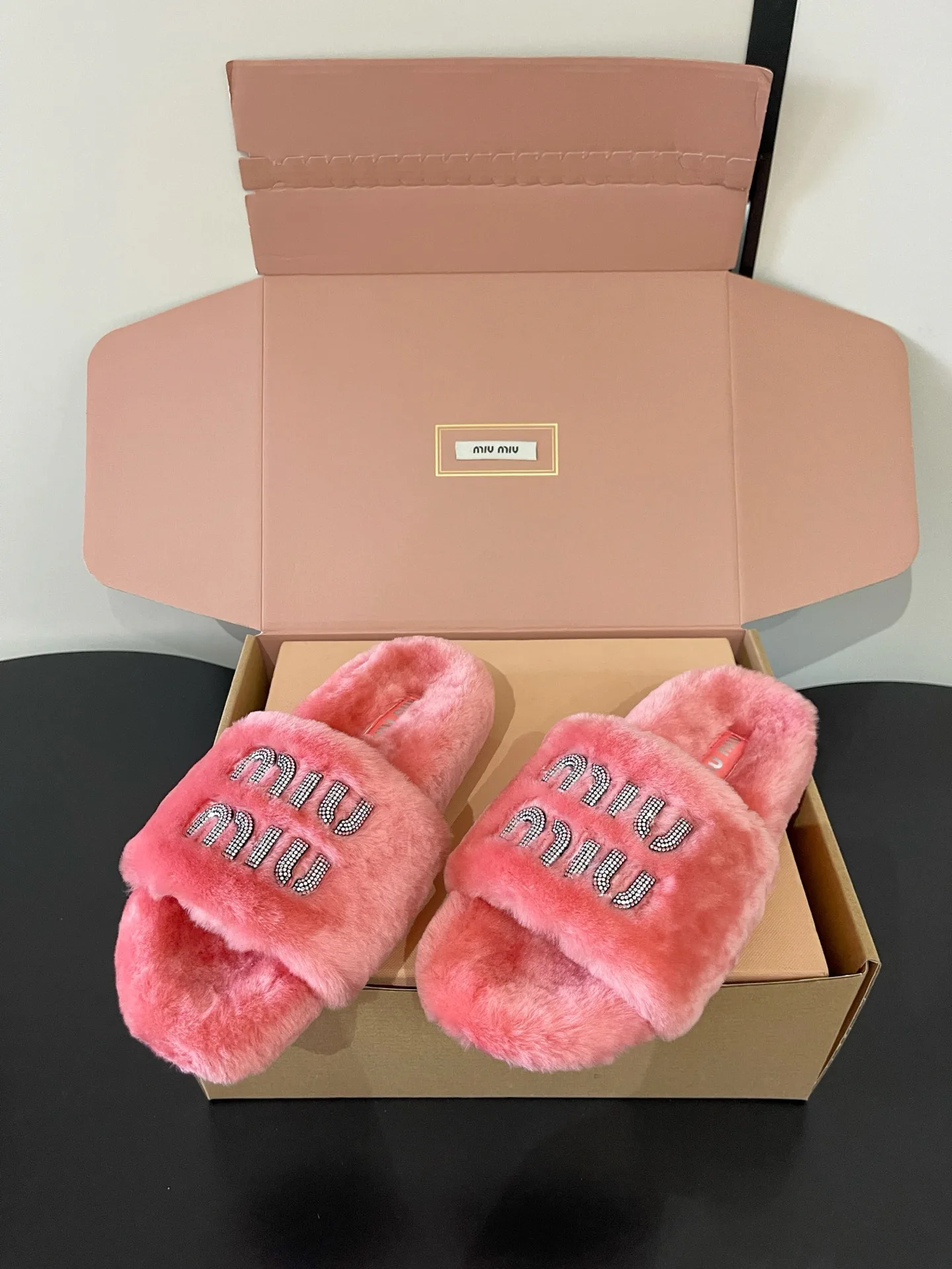 Тапочки Женские Miu Miu 18989488