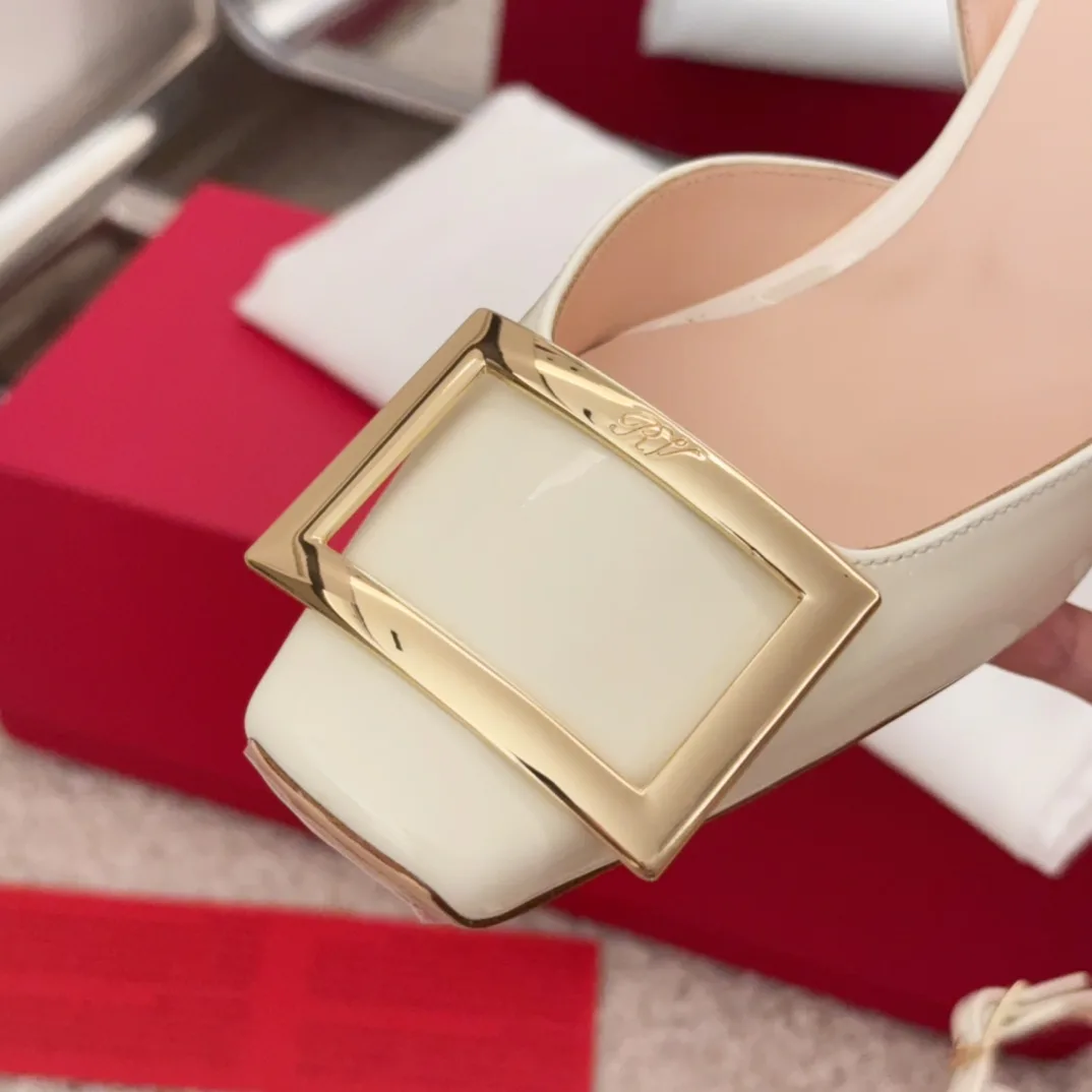 Туфли Женские Roger Vivier 17550702