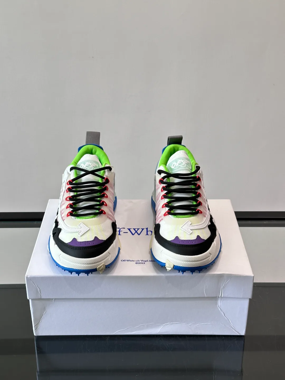 Кроссовки Женские Off-White 17672649