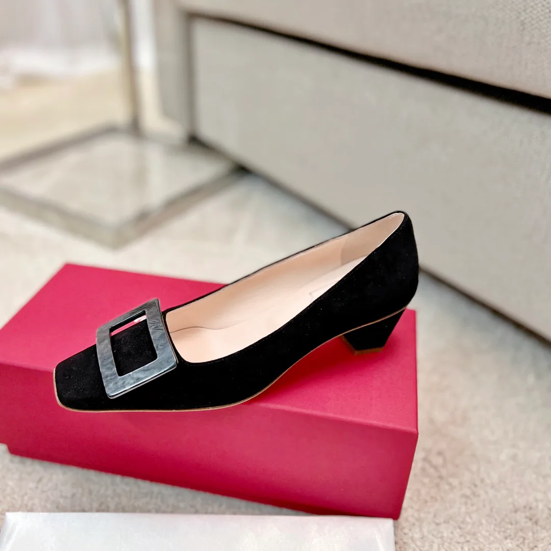 Туфли Женские Roger Vivier 17550740