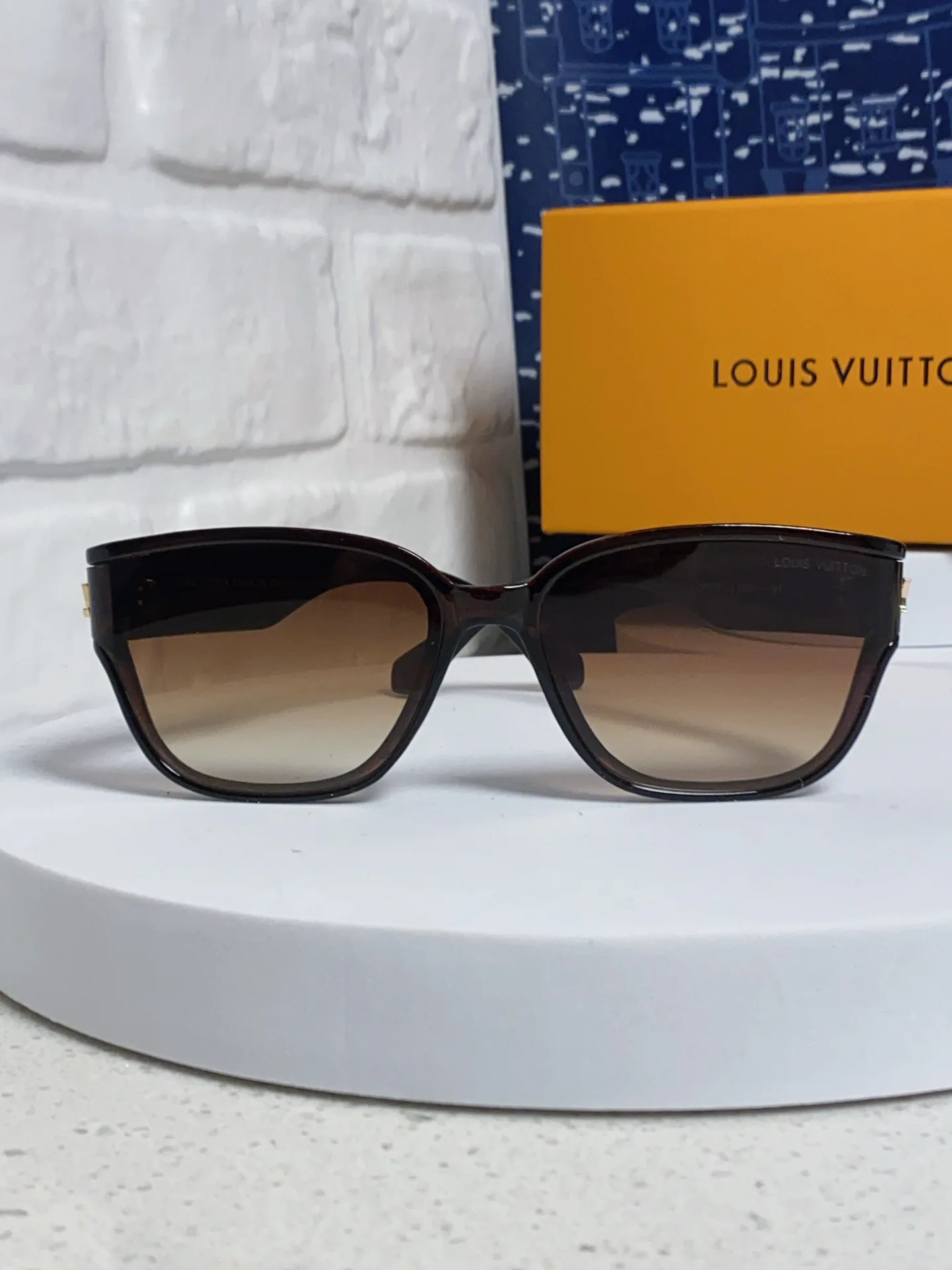 Очки Louis Vuitton 10842030