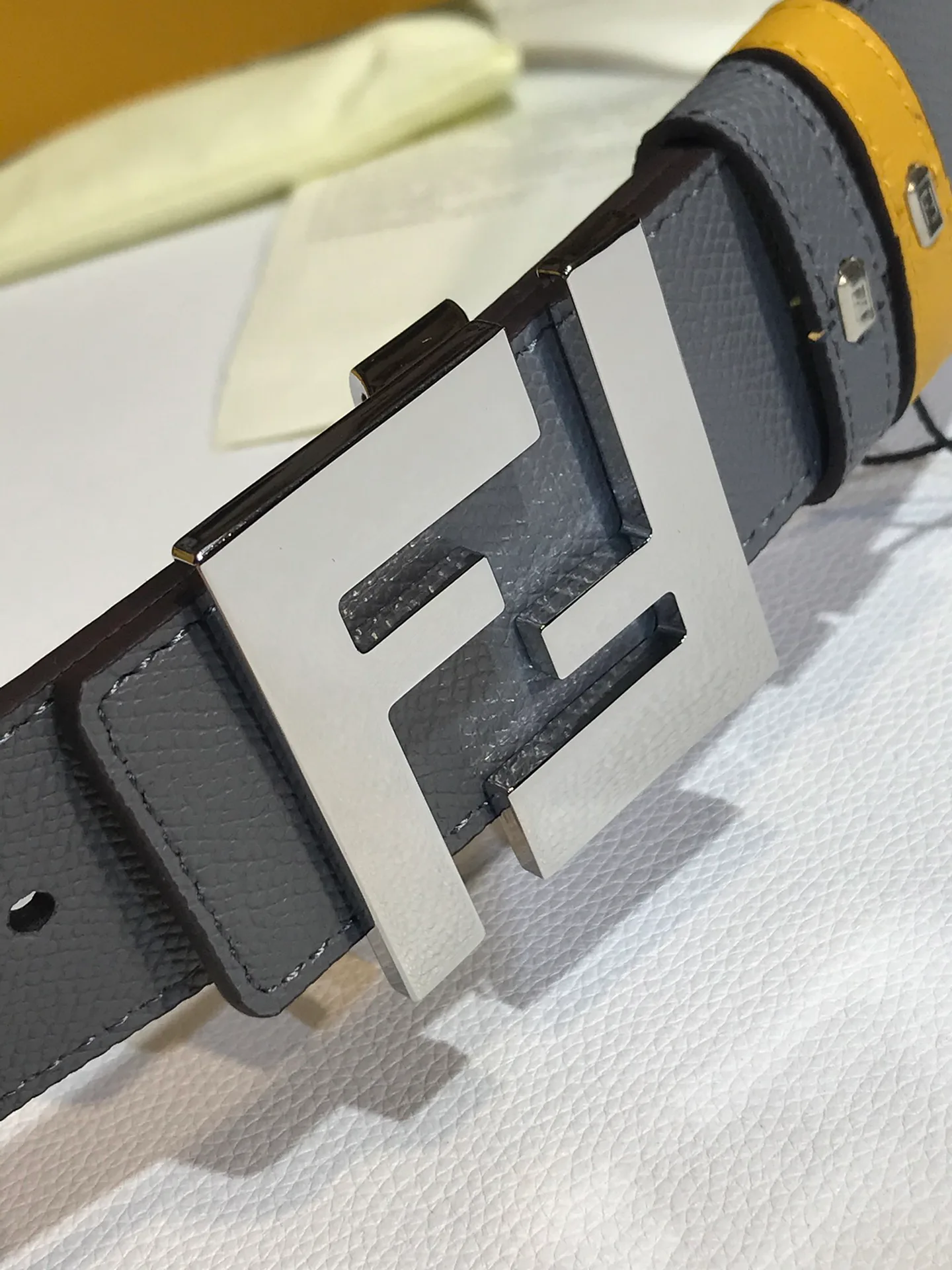 Ремни Fendi 14659337