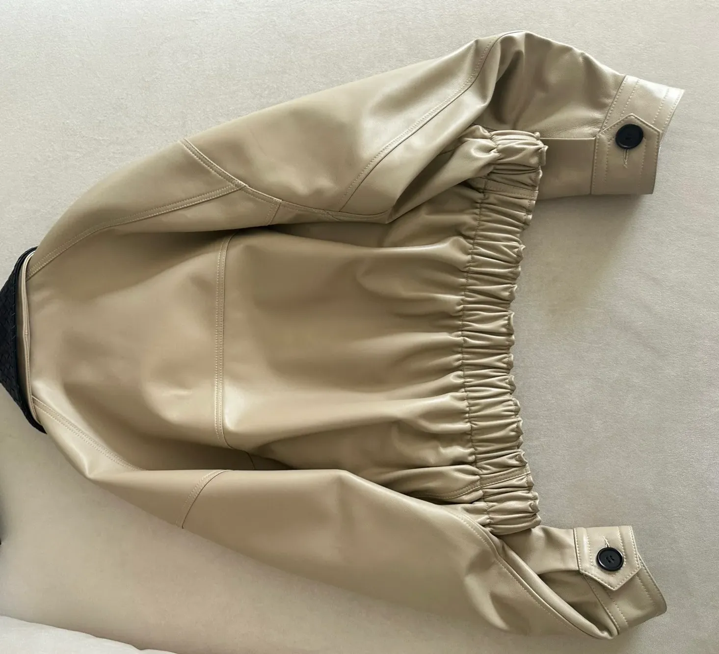 Куртки И Пуховики Женские Bottega Veneta 787337