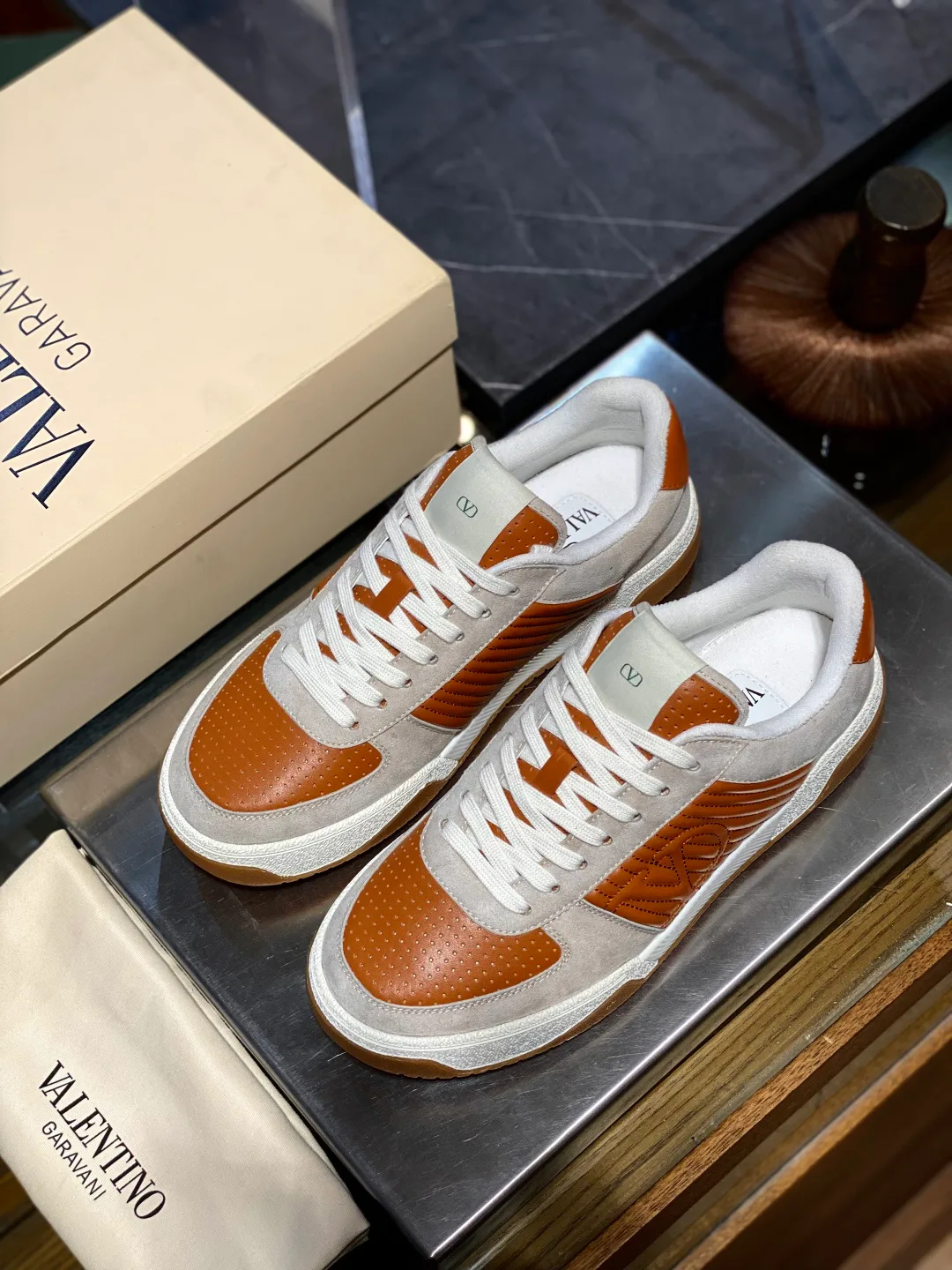 Кроссовки Женские Valentino 529905