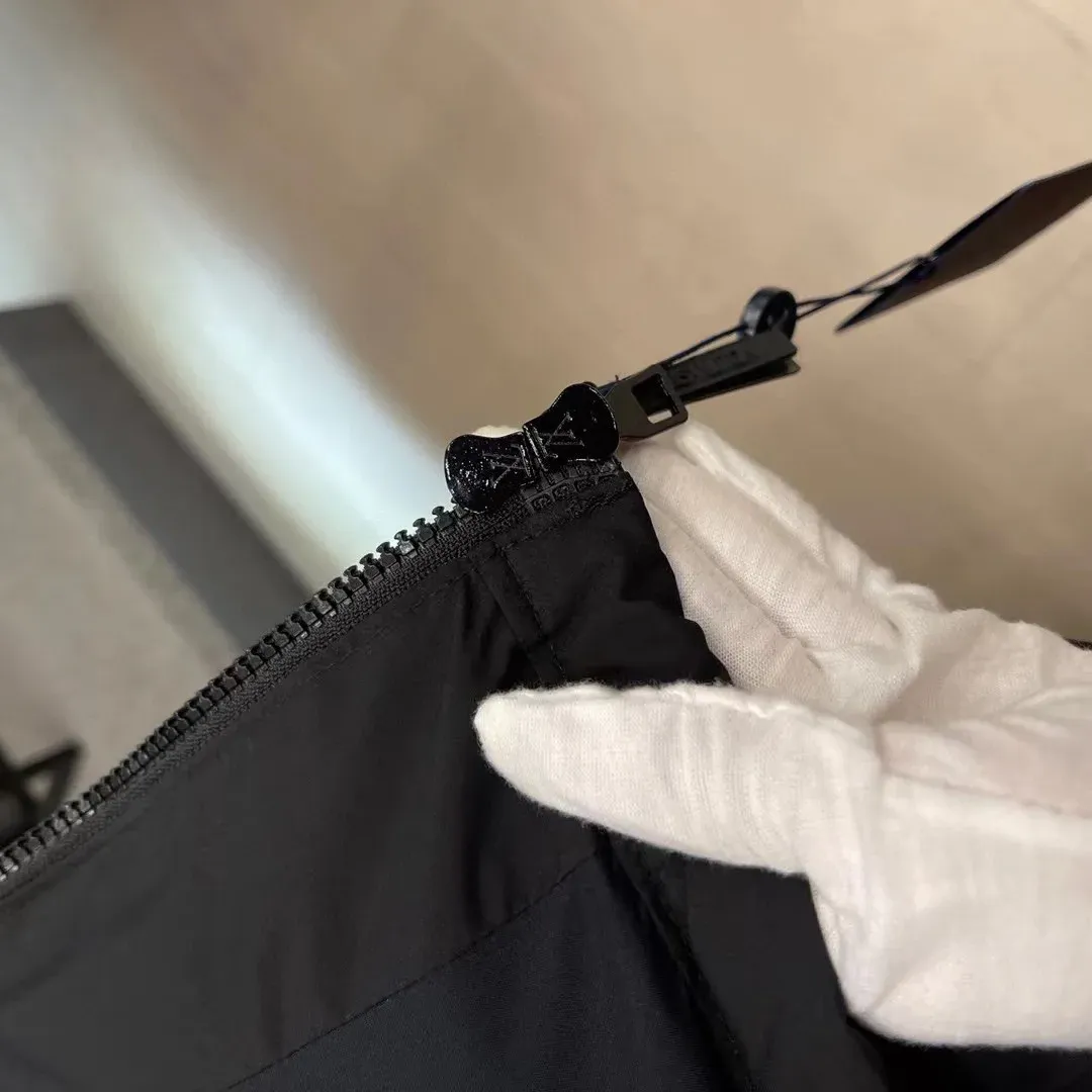 Куртки И Пуховики Женские Louis Vuitton 448443