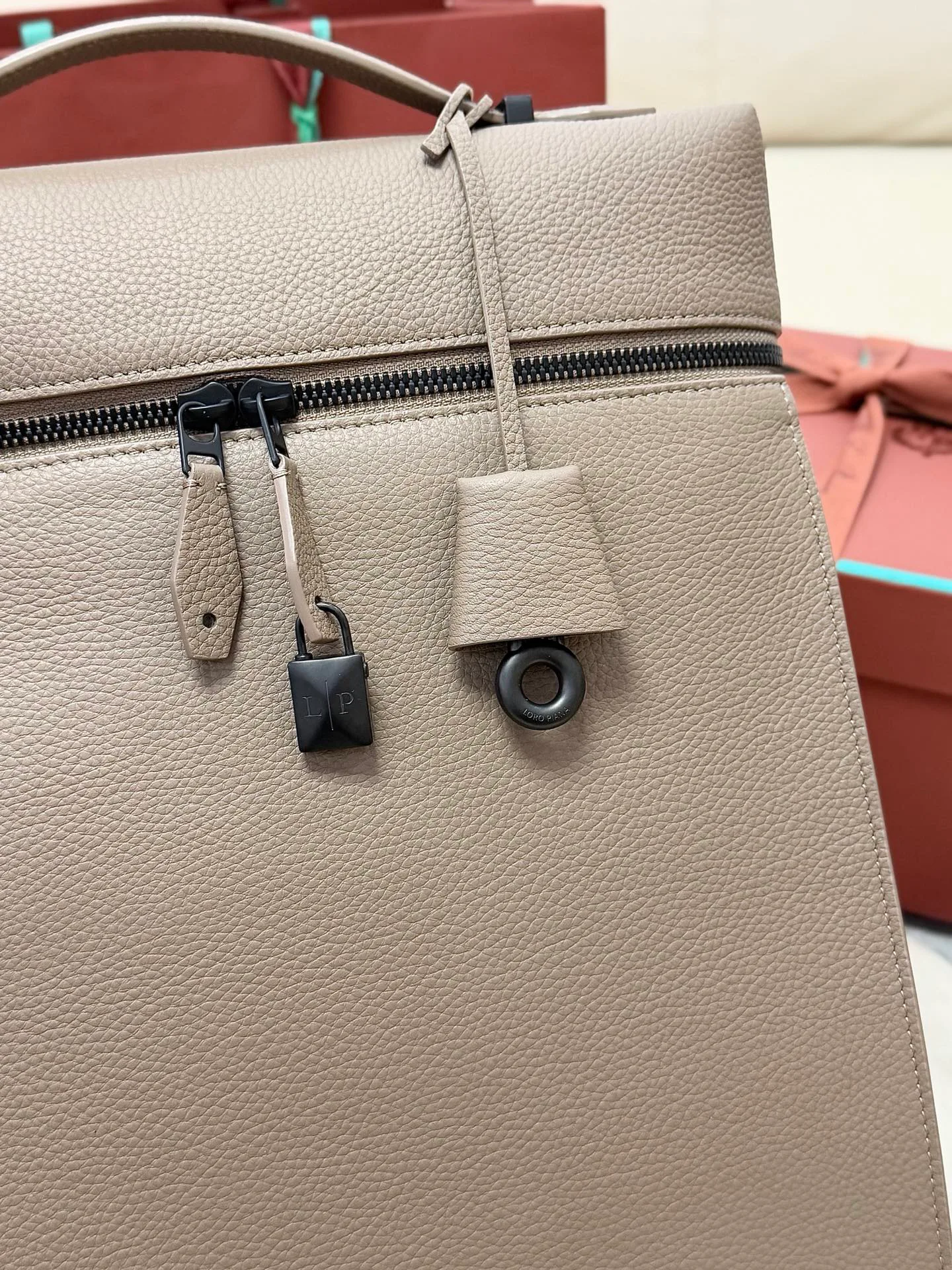 Рюкзаки Женские Loro Piana 17565032