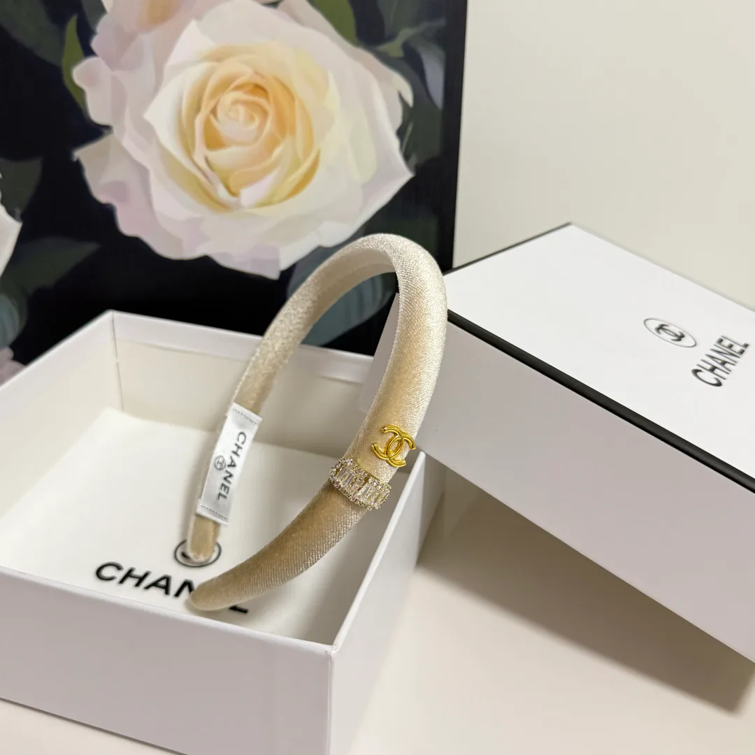 Головные Уборы Chanel 13079151