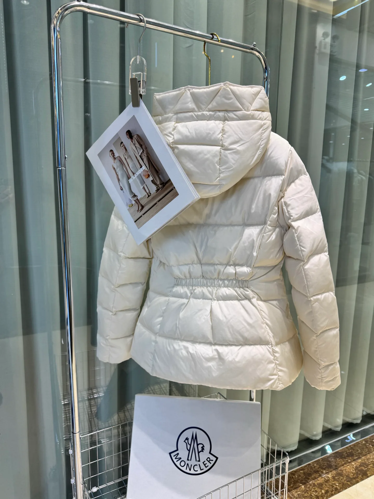 Куртки И Пуховики Женские Moncler 212320