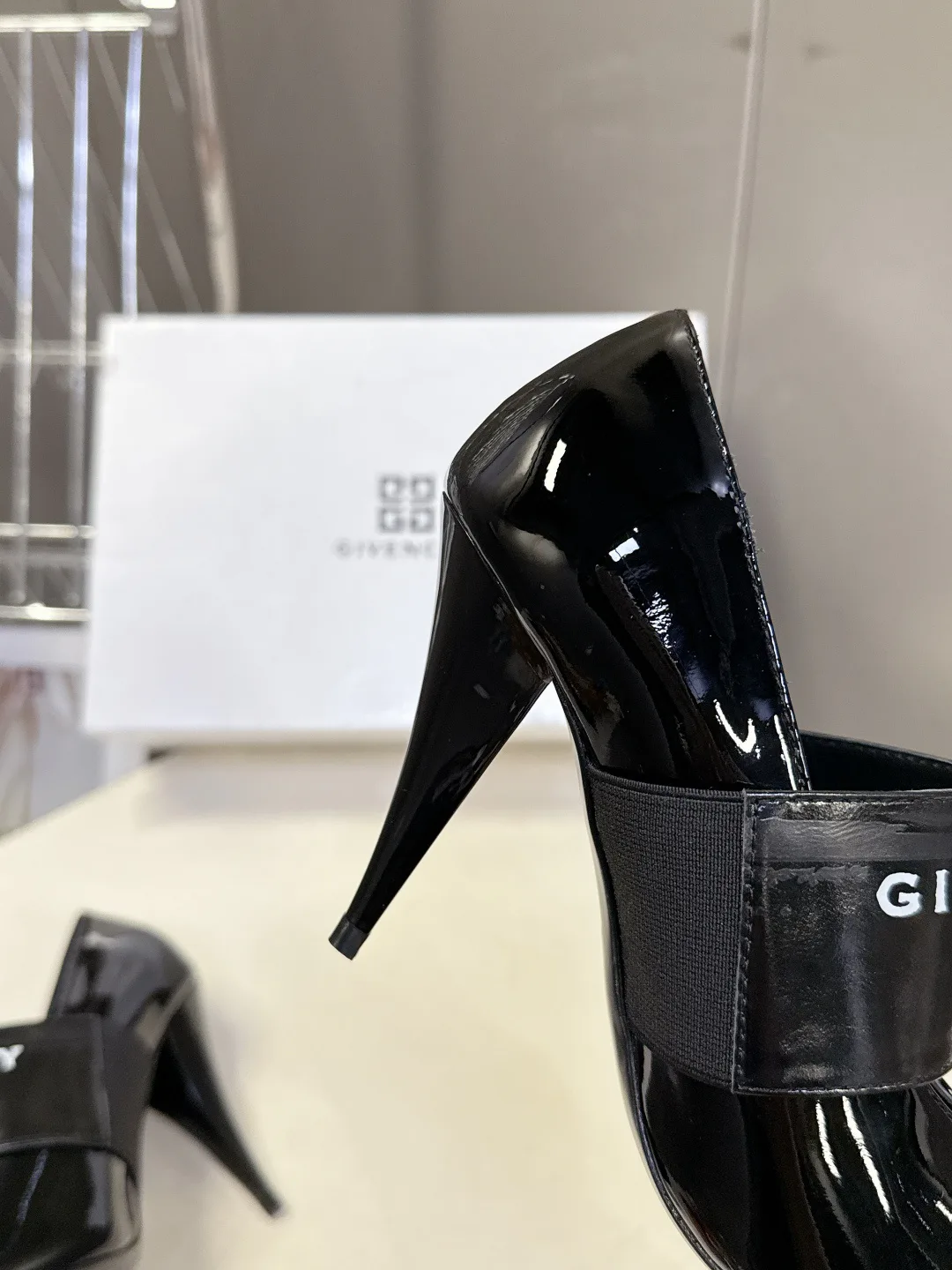Туфли Женские Givenchy 951191