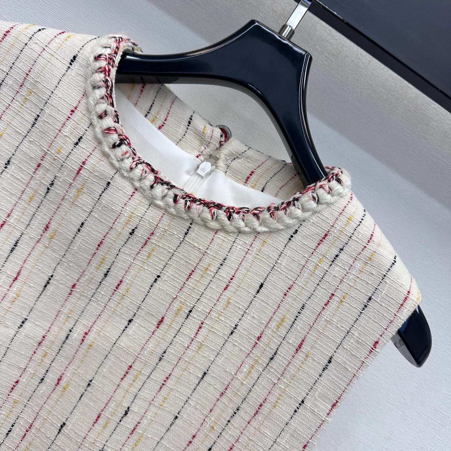 Платья Женские Chanel 18775146