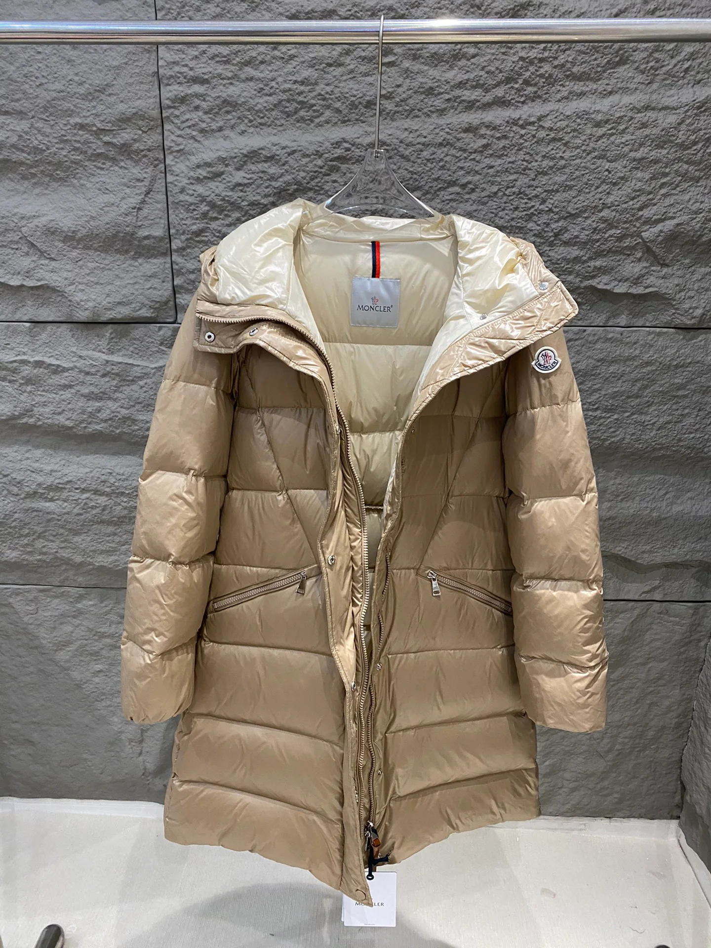 Куртки И Пуховики Женские Moncler 18729102