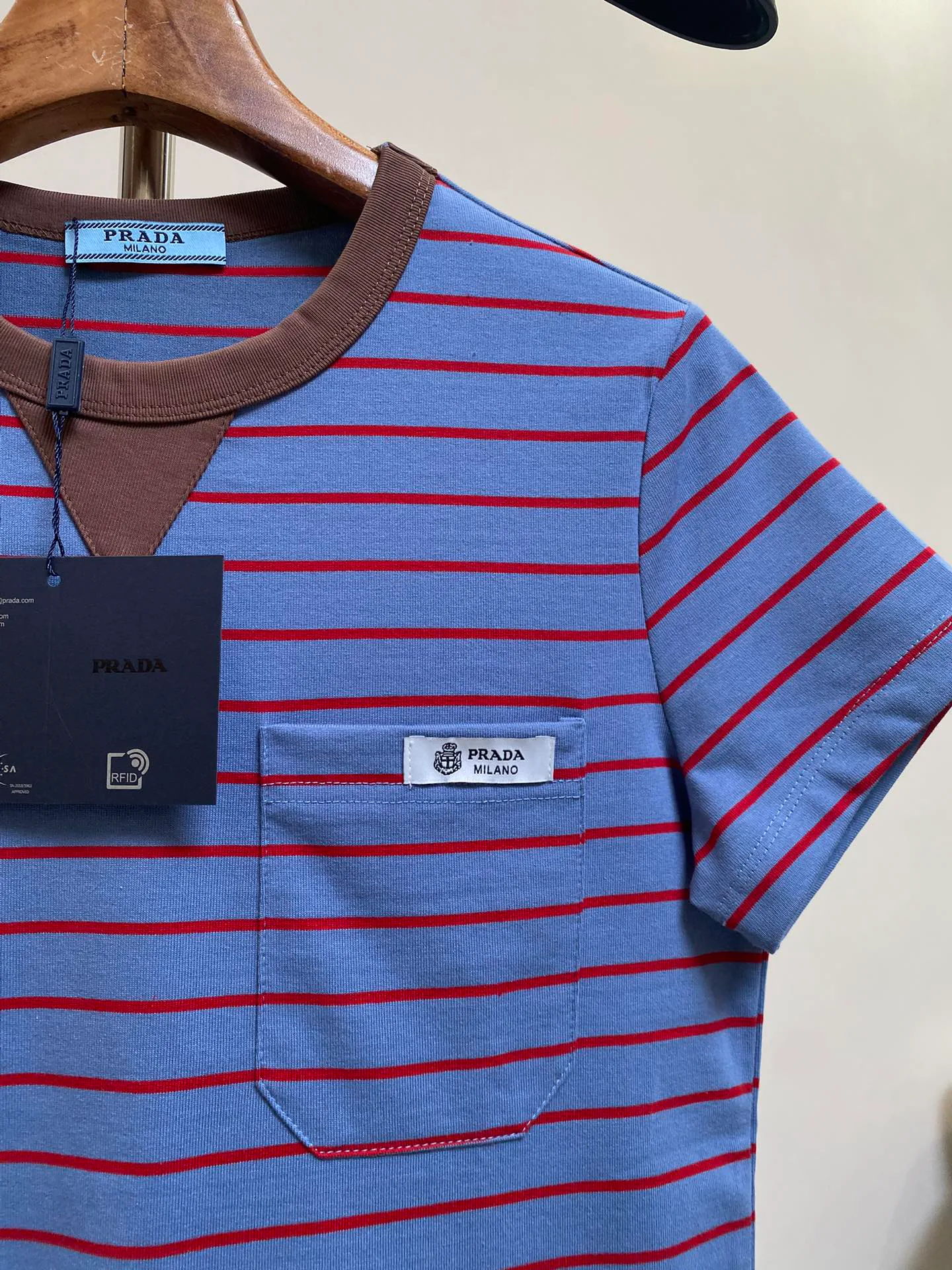 Футболки Женские Prada 2374207