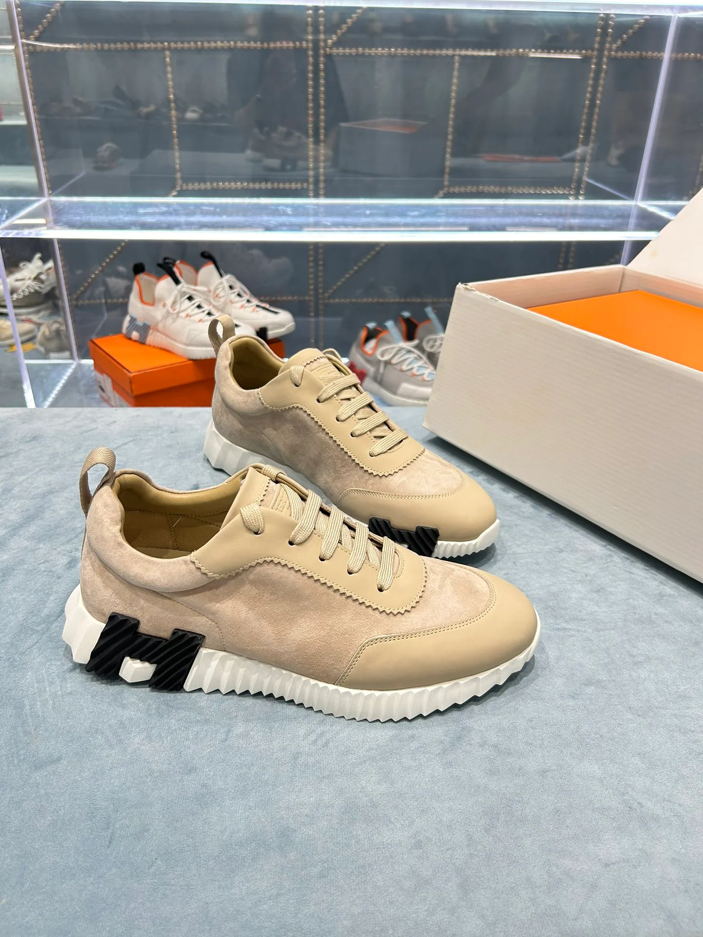 Кроссовки Женские Hermes 347690