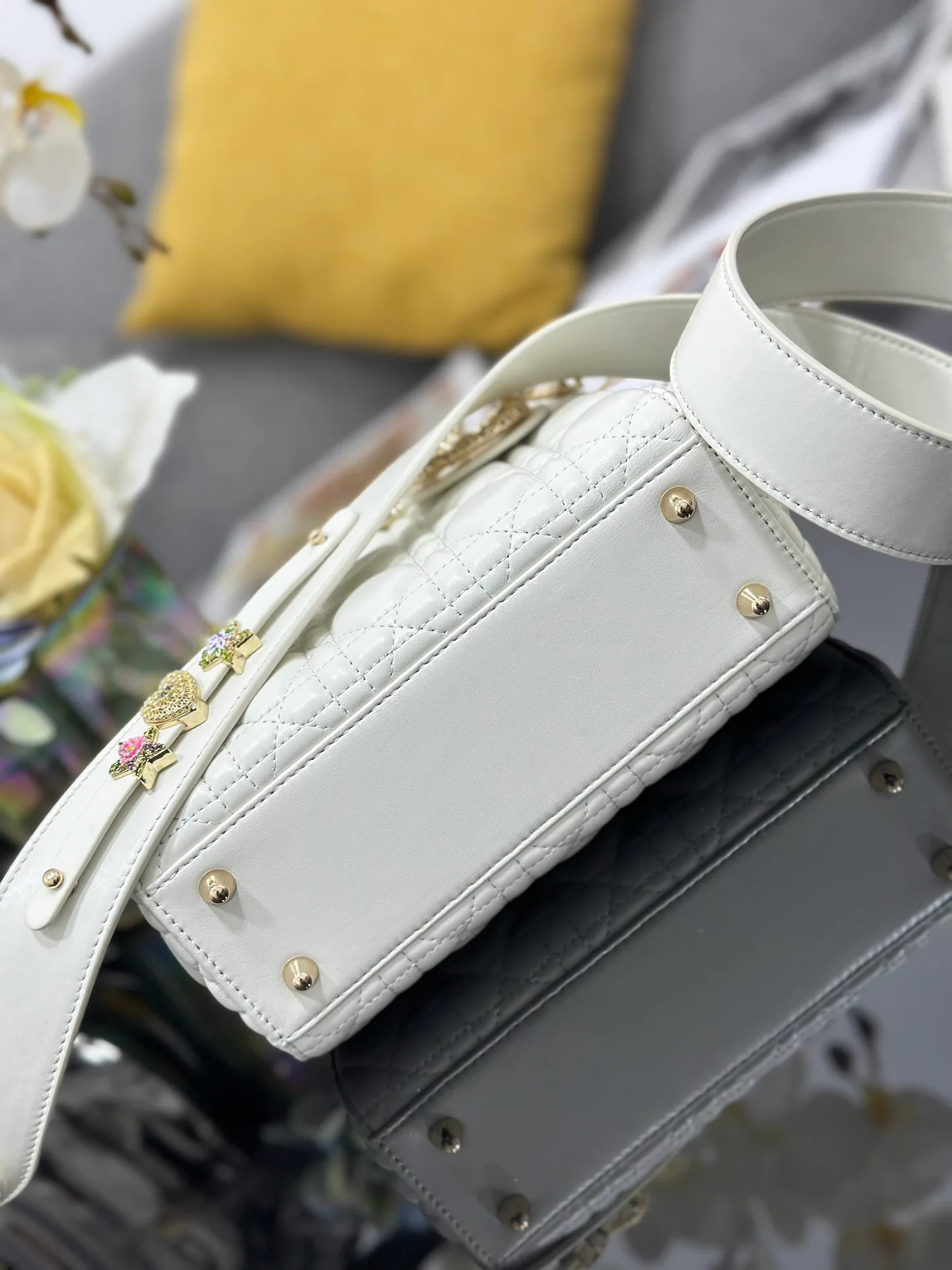 Классические Сумки Женские Christian Dior 11412554