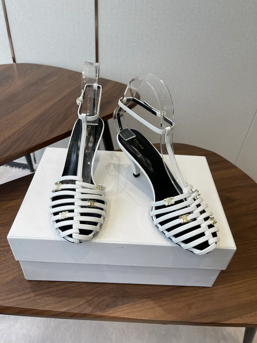 Босоножки Женские Celine 11645189