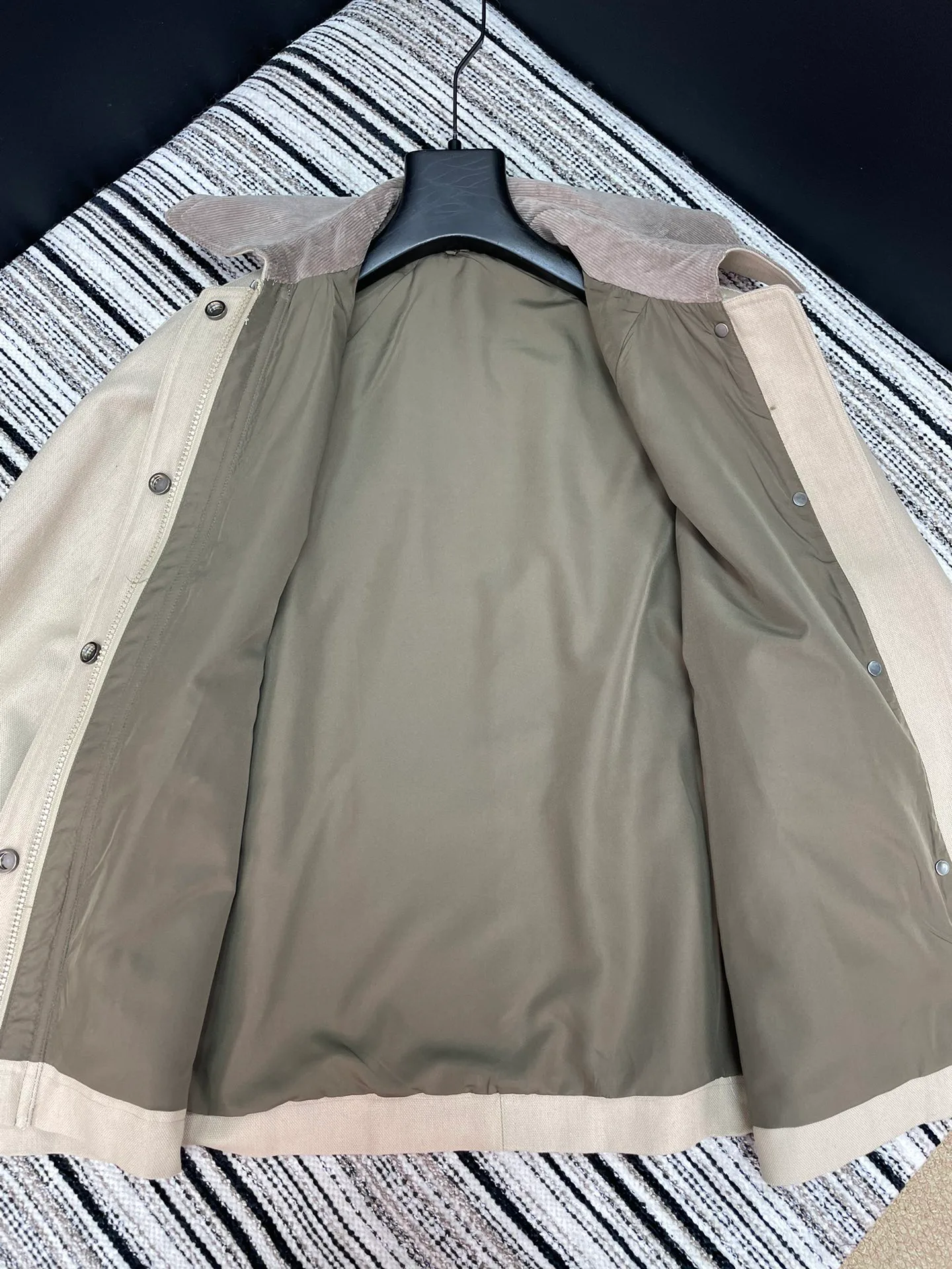 Куртки И Пуховики Женские Brunello Cucinelli 1023943