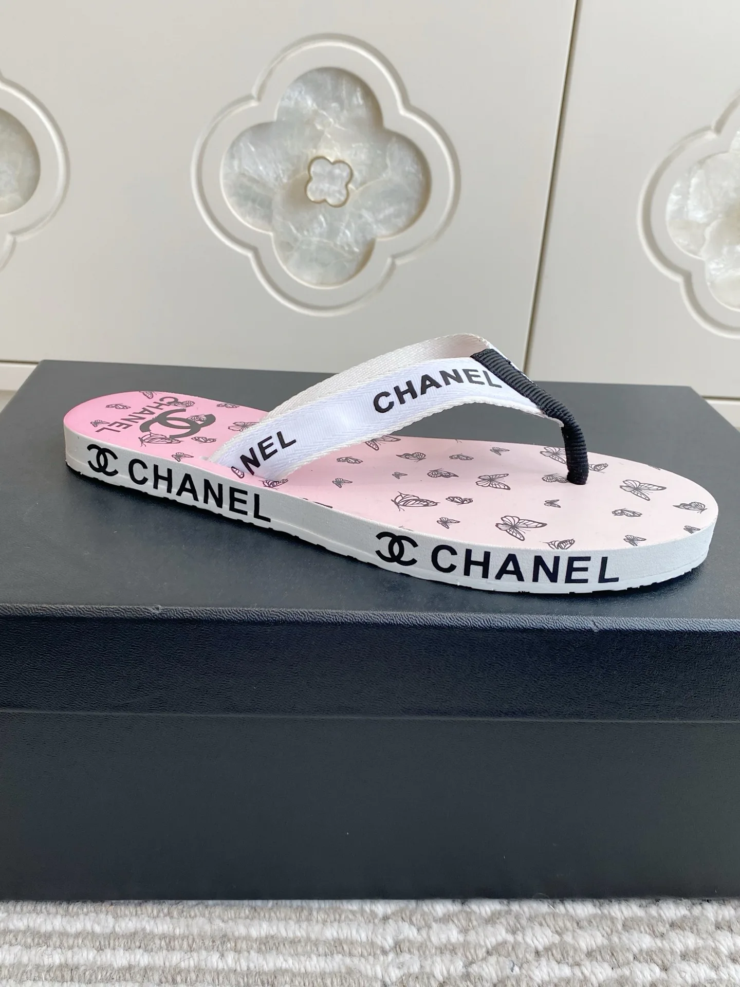 Шлепанцы Женские Chanel 11909731
