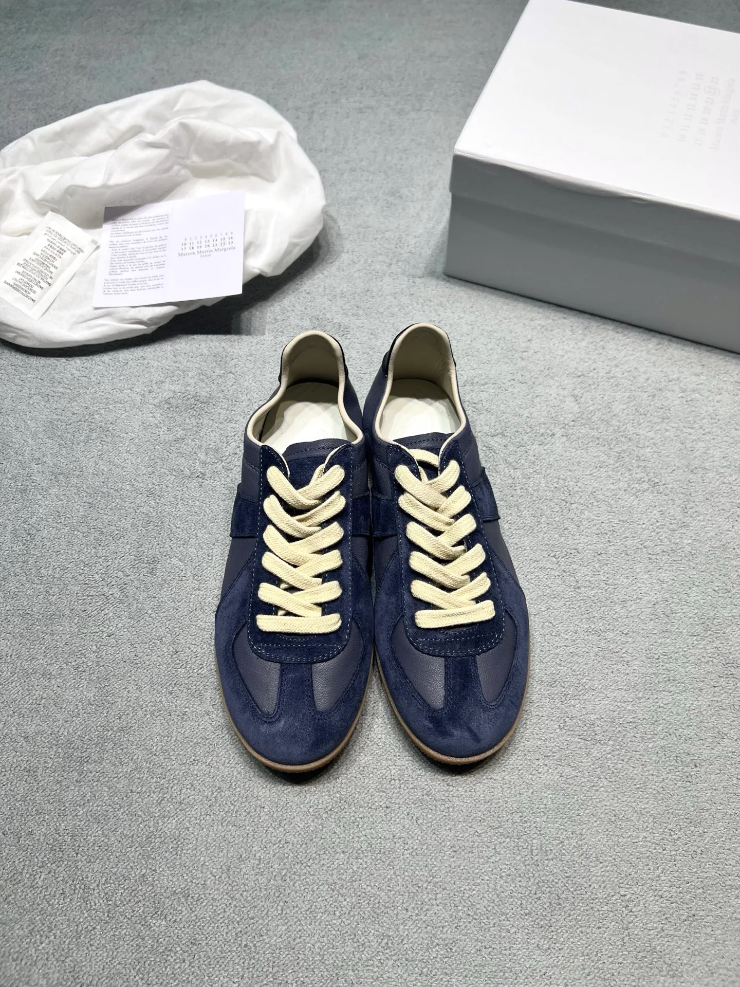 Кроссовки Женские Maison Margiela 18366874