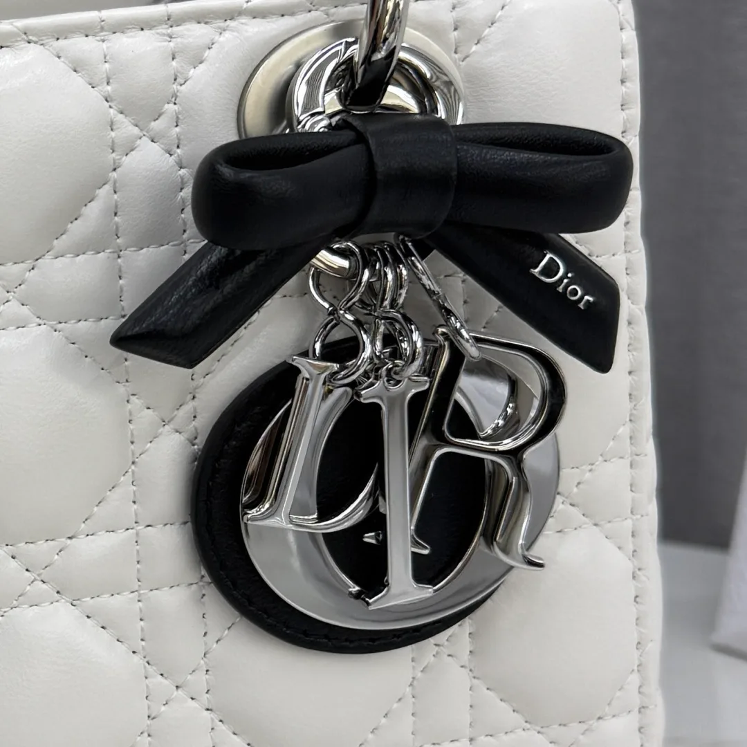 Классические Сумки Женские Christian Dior 12594841