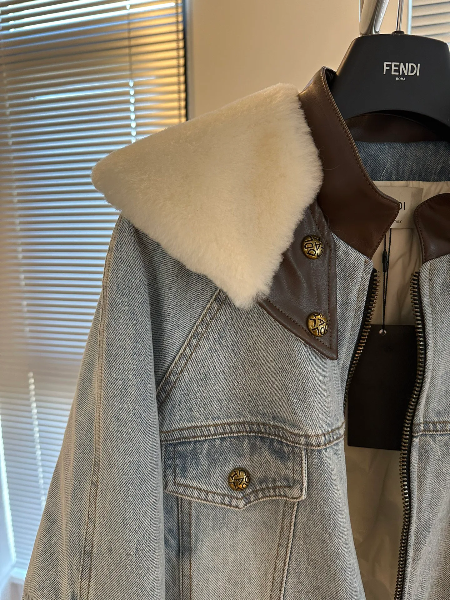 Шубы Женские Fendi 5051184