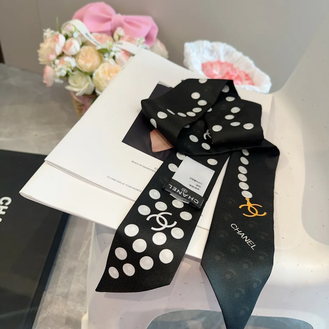 Платки Chanel 11203438