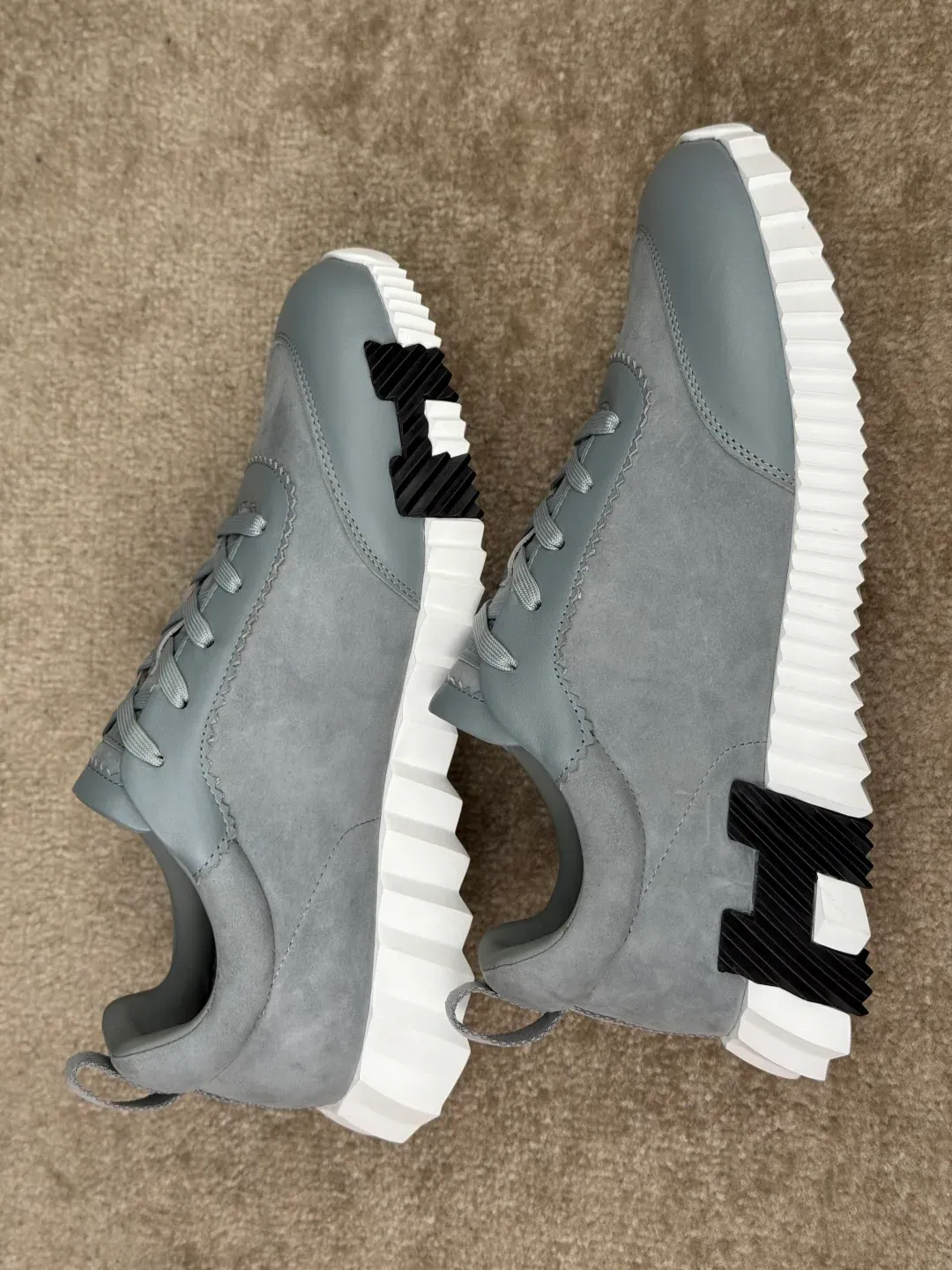 Кроссовки Женские Hermes 72579