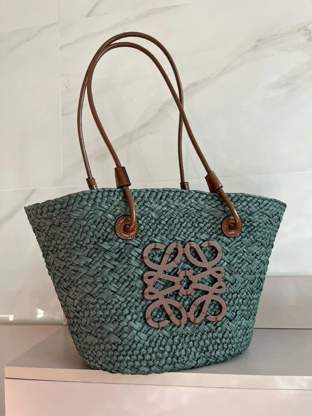 Классические Сумки Женские Loewe 11633349