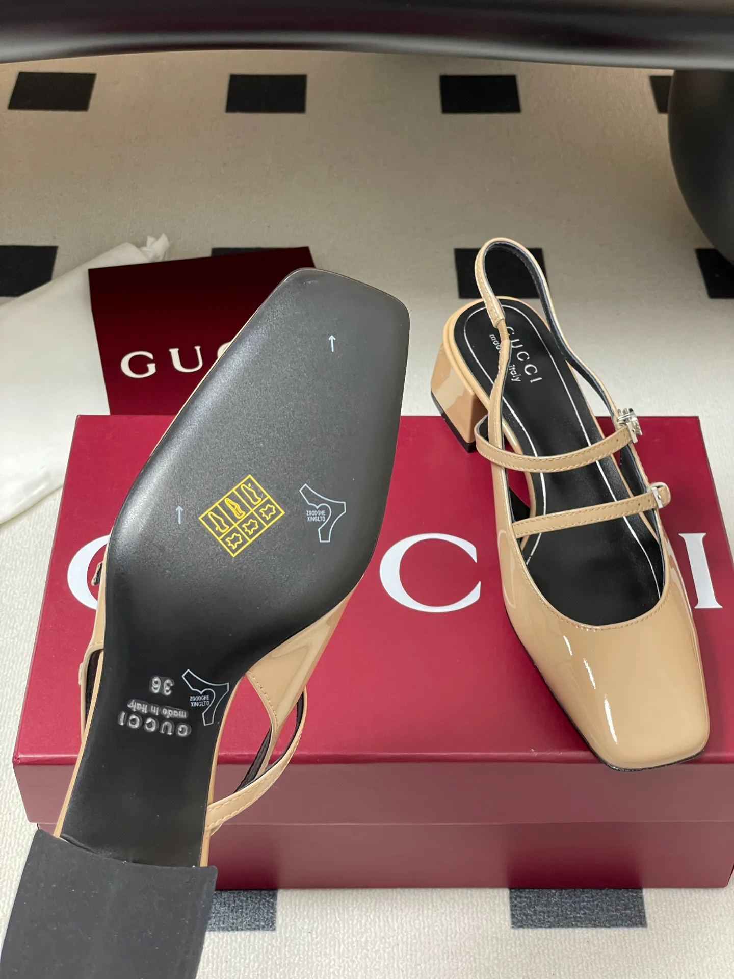 Туфли Женские Gucci 492095