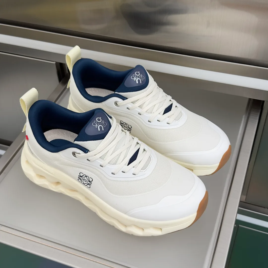 Кроссовки Женские Loewe 11235218