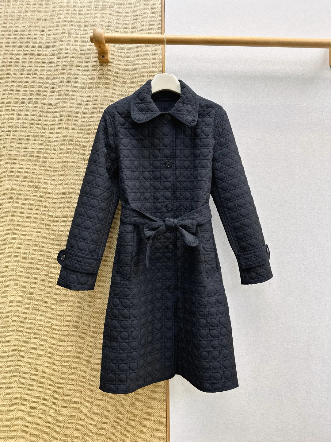Куртки И Пуховики Женские Christian Dior 18056318
