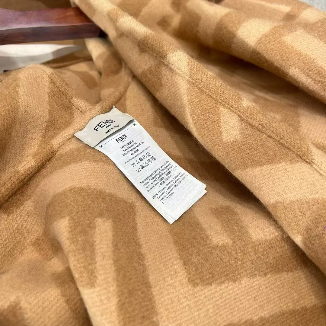 Шарфы Fendi 1669545