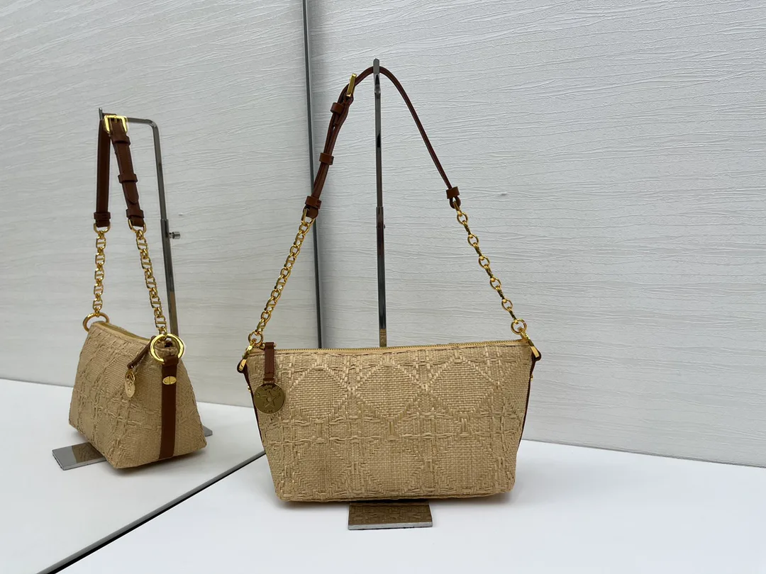 Классические Сумки Женские Christian Dior 11630093