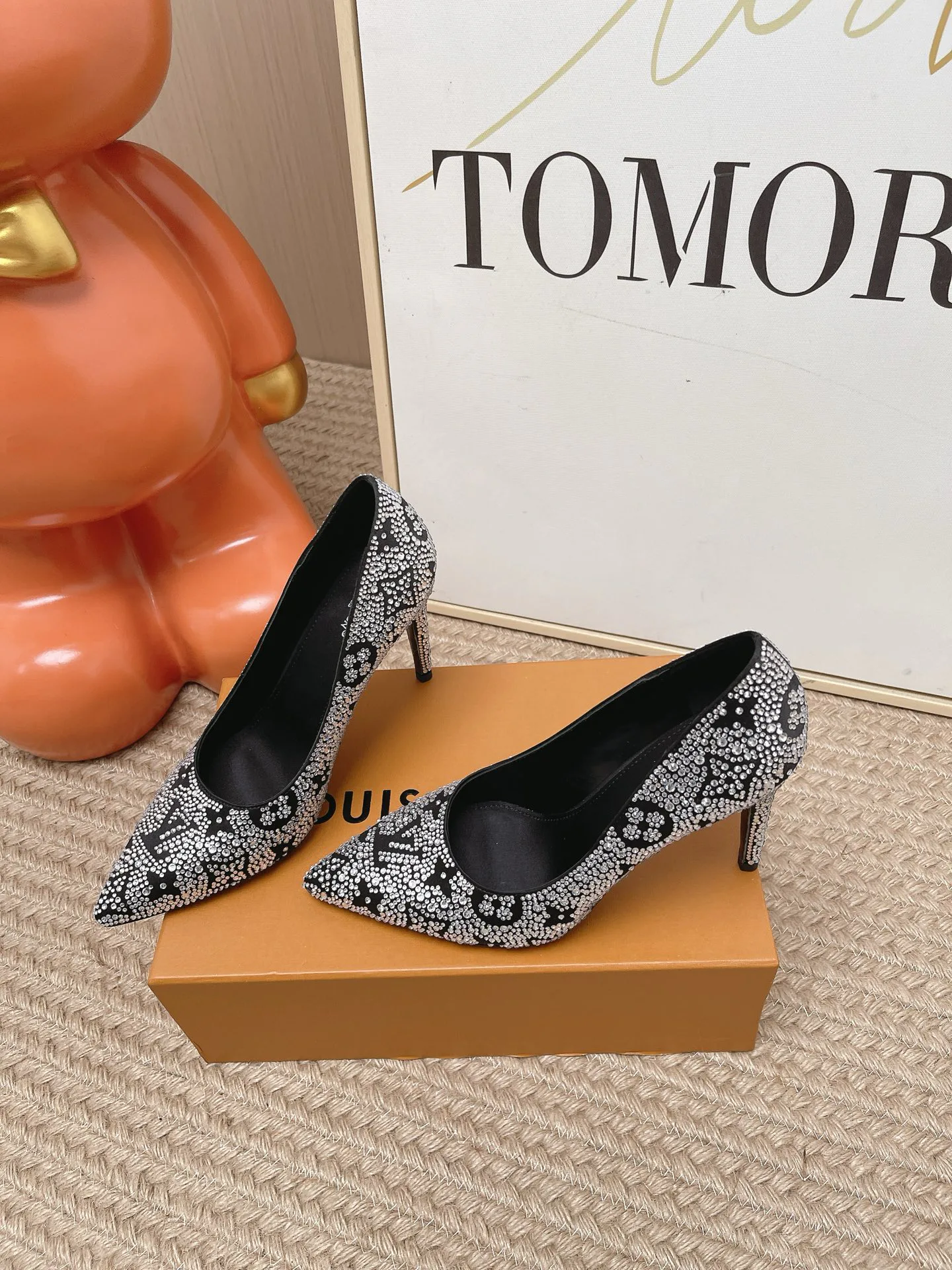 Туфли Женские Louis Vuitton 16910357